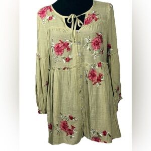Olive Hill, Floral Embroidered Baby Doll Top With Long Sleeves Size Medium